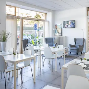 ** Hotel De Belgique A Frankreich