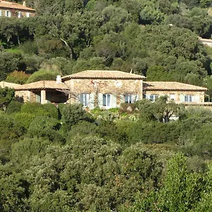 Massacan-vue Maison d'hôtes