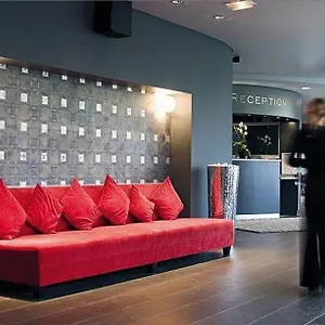 **** Aparthotel Standing By Actisource Frankreich